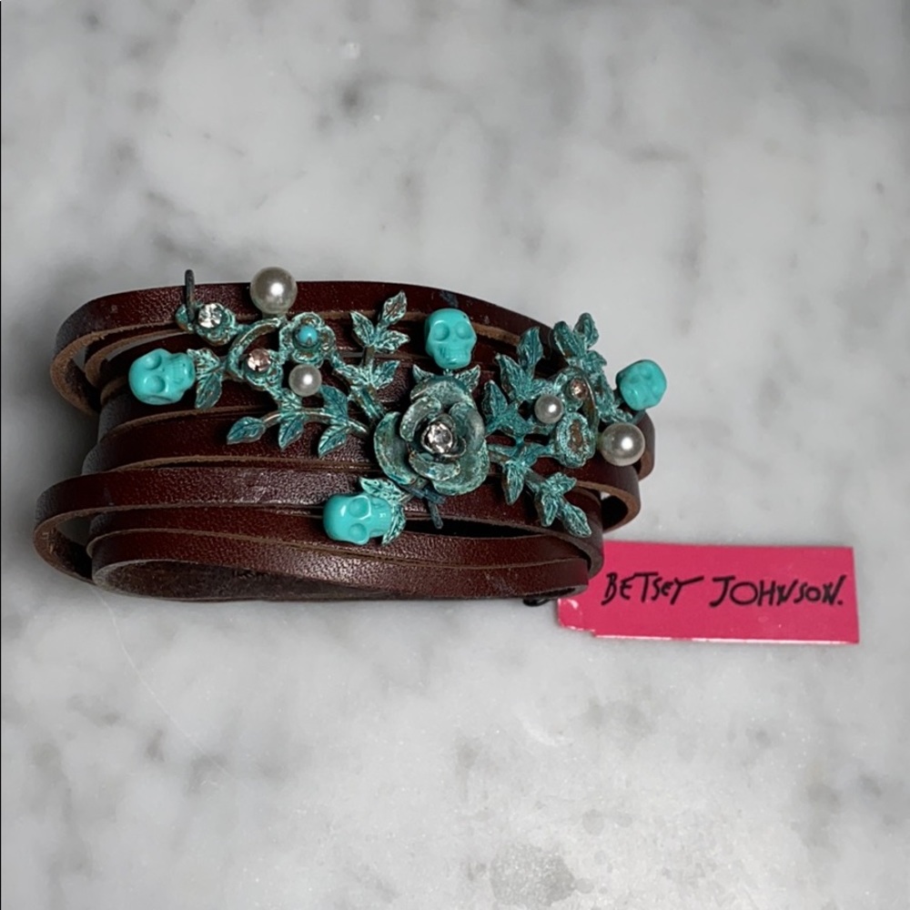 Betsy Johnson leather Bracelet
